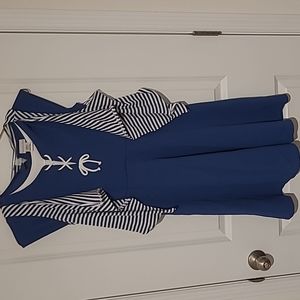 Girls 16 blue and white dress